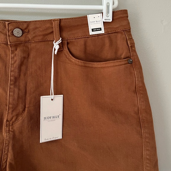 NWT Judy Blue Mid-Rise Cut Off Frayed Brown Shorts - Picture 6 of 10